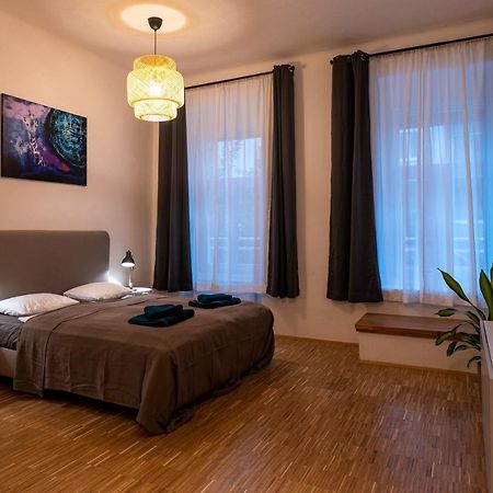 Flataid Apartment Jakob-Redtenbacher-Gasse I Graz Extérieur photo